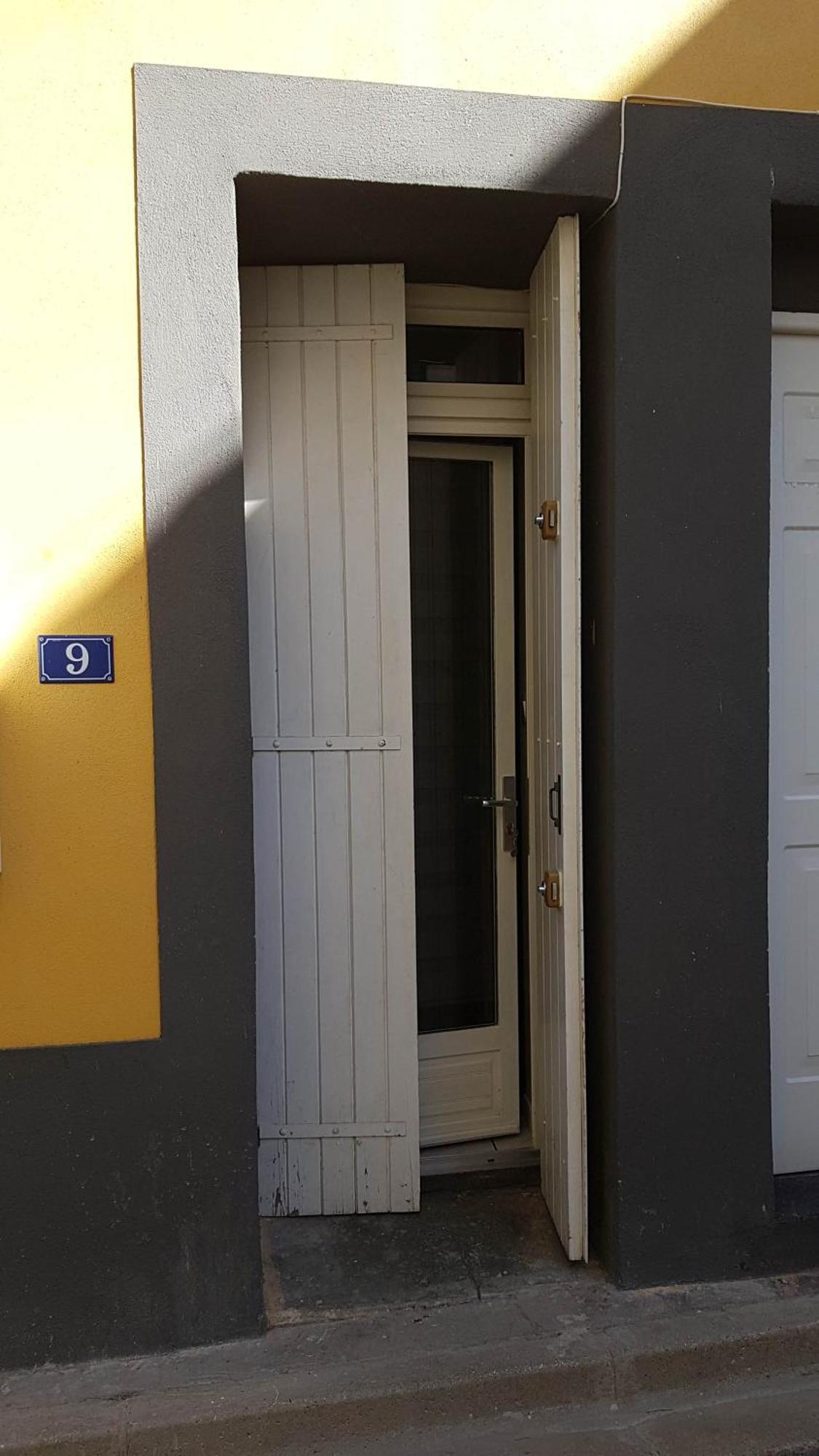 Le Colonel, Studio Au Coeur Du Village En Rez-De-Chaussee D'Une Ancienne Maison マルセイヤン エクステリア 写真